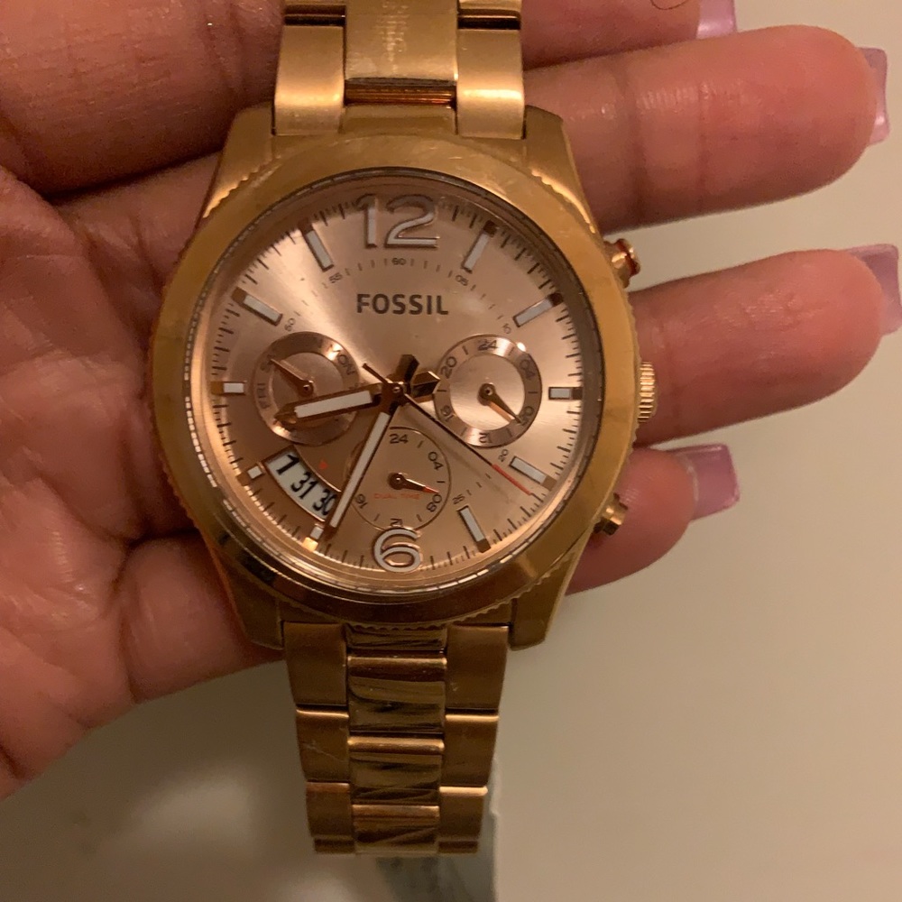Rose Gold Fossil Watch